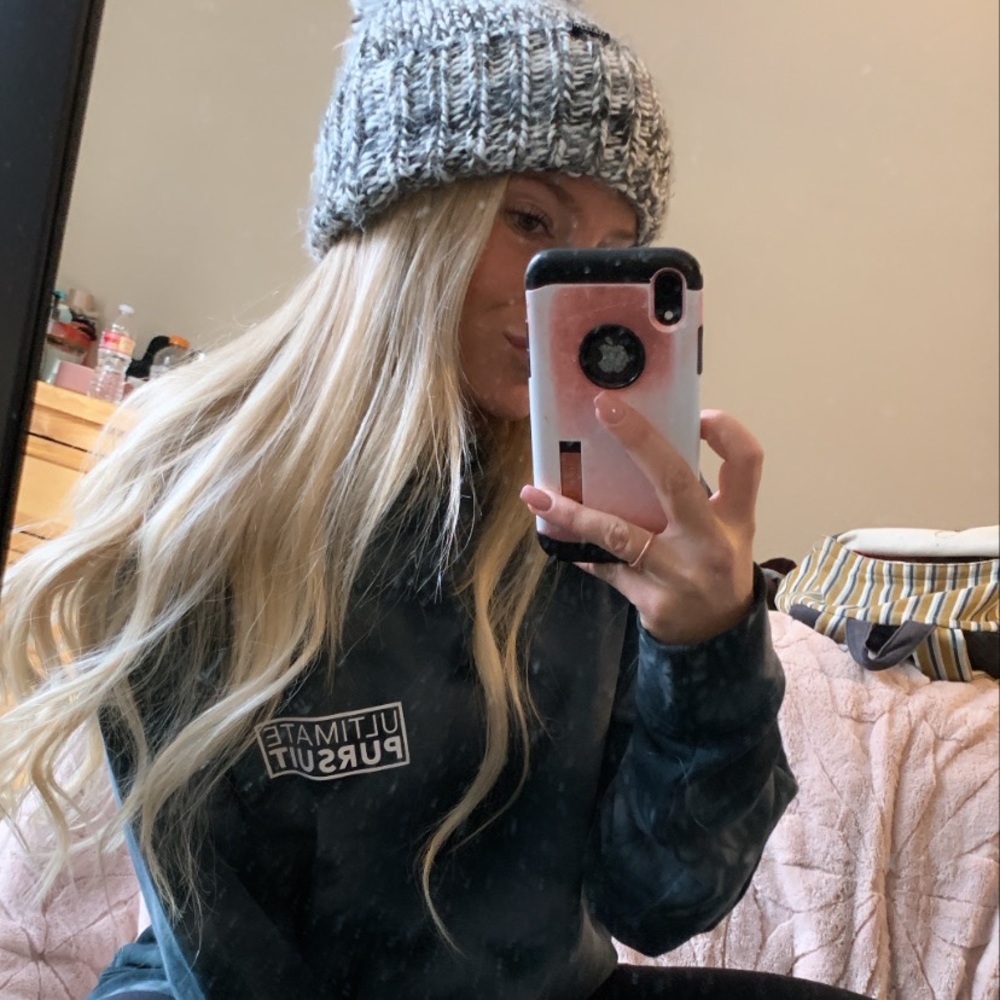 Meet your Posher, Logan